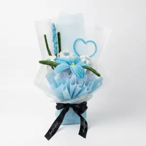 Handmade Royal Blue & White Crochet Bouquet