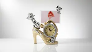 Golden Grace High-Heel Decorative Luxury Table Clock