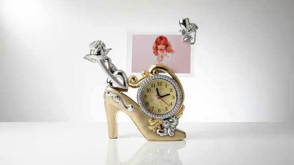 Golden Grace High-Heel Decorative Luxury Table Clock