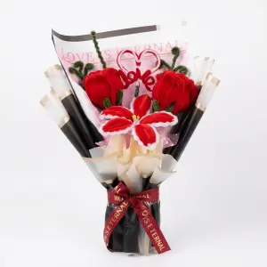 Loves Eternal Red Rose Crochet Bouquet